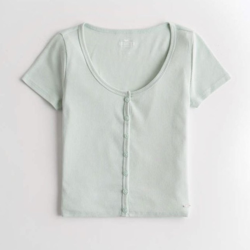 HOLLISTER BUTTON UP SHIRT